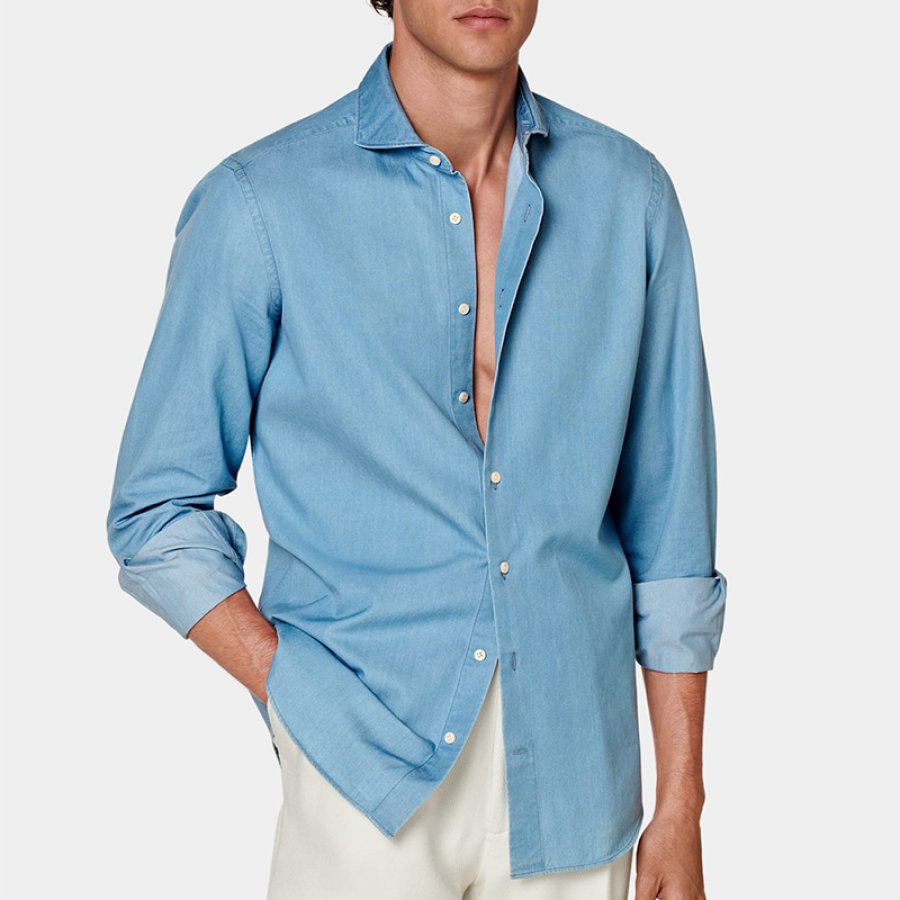 

Мужская стираная джинсовая рубашка синего цвета с узором