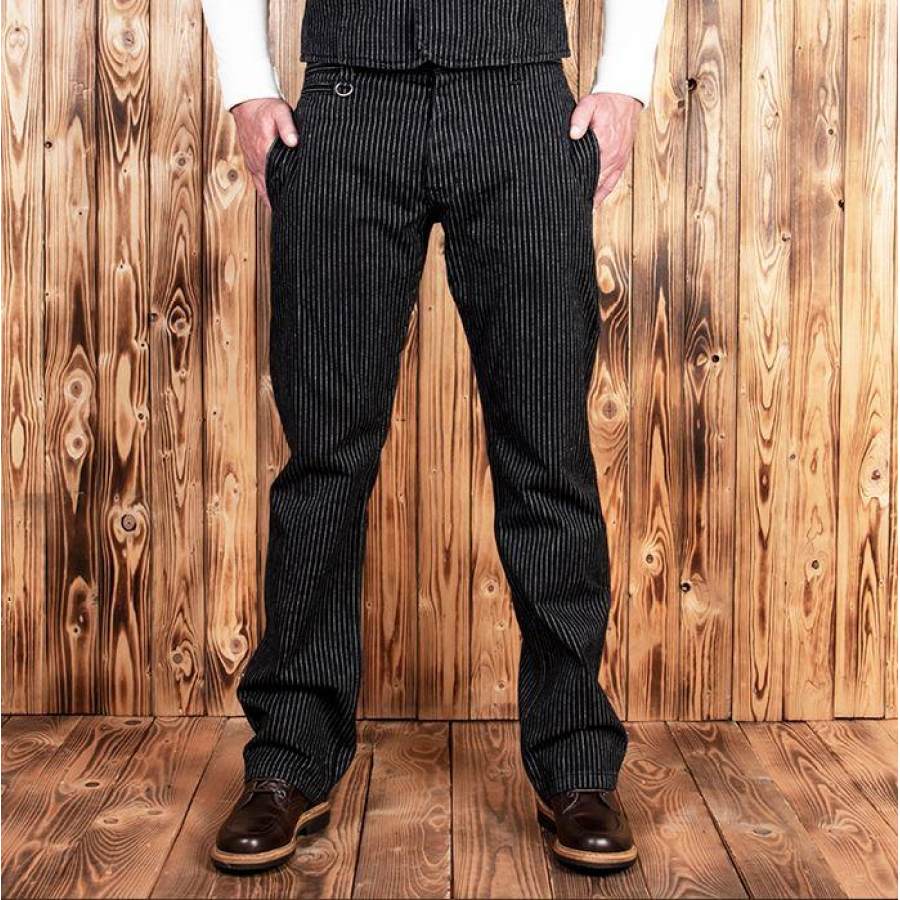 

1942 Vintage bequeme schwarz gestreifte Jeans