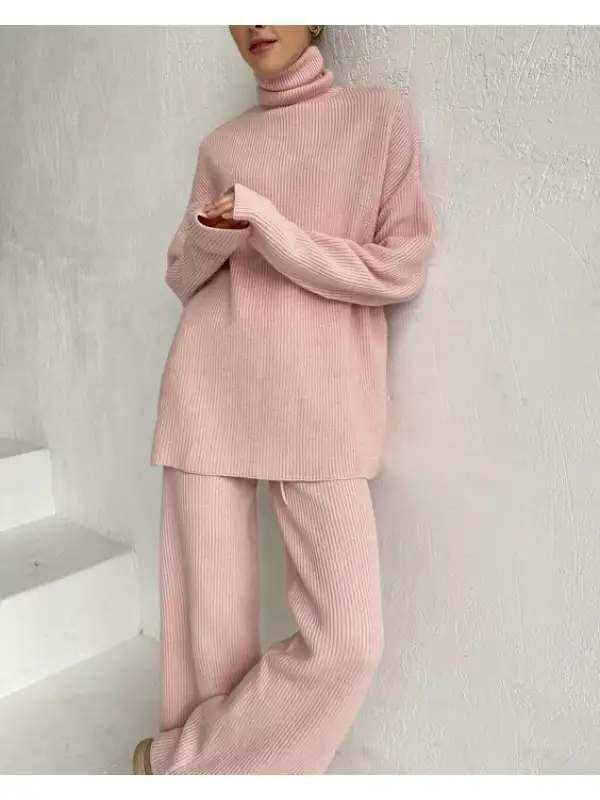 Ladies' Simple Pink Turtleneck Woolen Suit - Funluc.com 