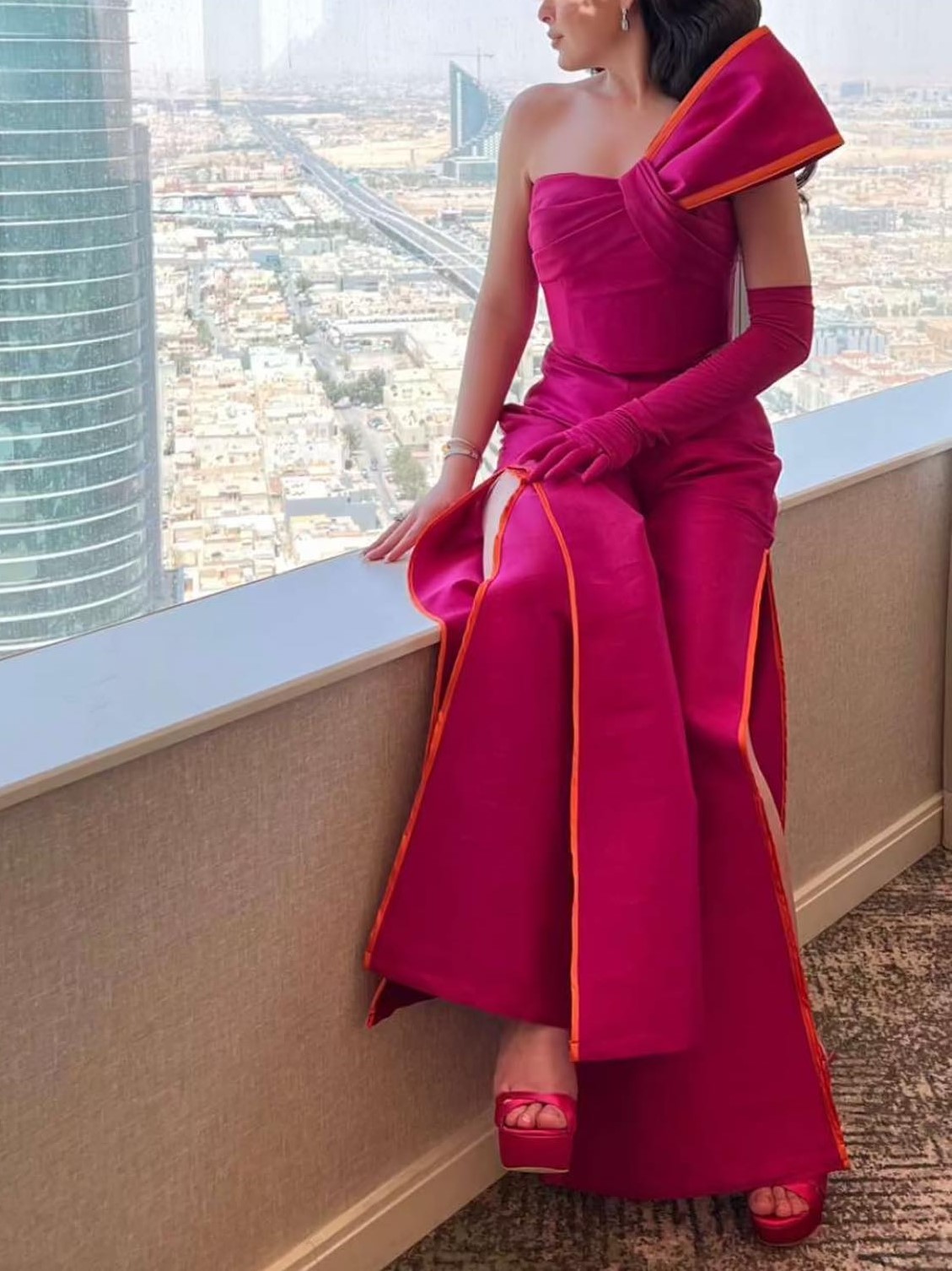 Women's Fashion Simple One Shoulder Bow Ribbon Panel Split Wide Leg Pants Jumpsuit