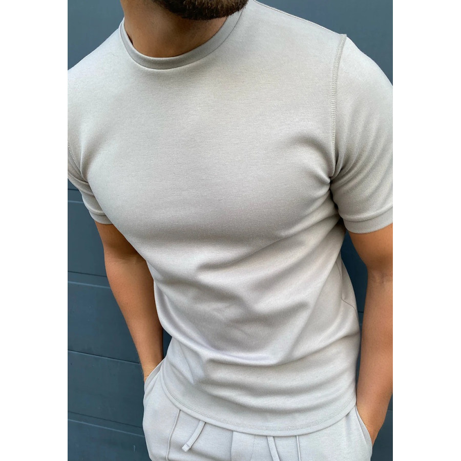 

Solid Color Round Neck T-shirt