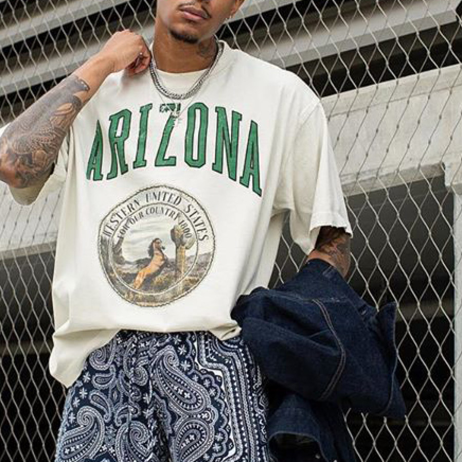 

Men's Vintage Round Neck Short Sleeve Printed T-shirt