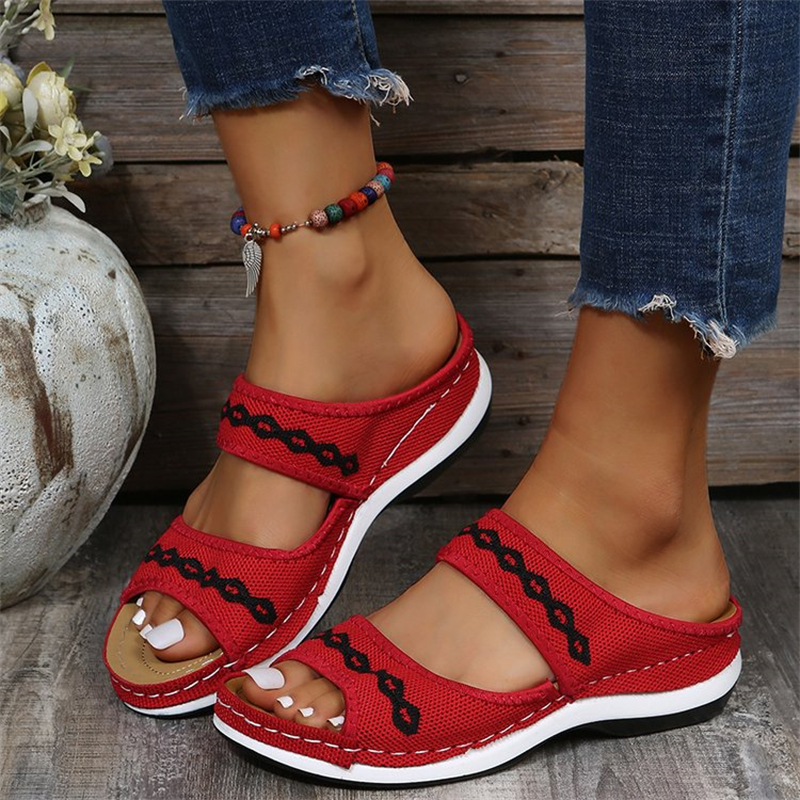 Ladies Vintage Fish Mouth Knit Hollow Beach Slippers