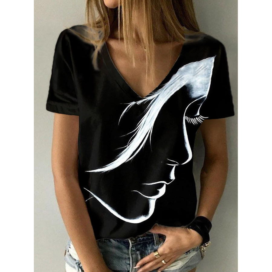 

Women's Abstract Portrait Painting T-shirt