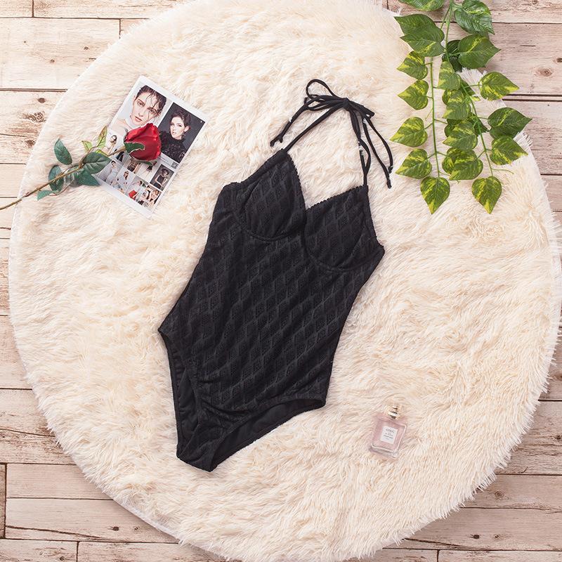Sexy One piece Swimsuit With Lace Hollow Covering Belly