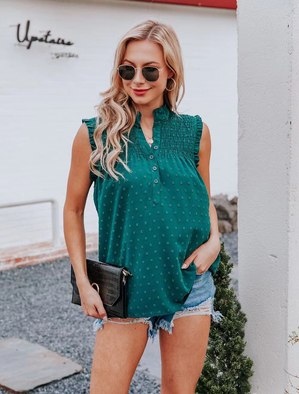 Solid Color Half Open Collar Chiffon Casual Sleeveless Blouse