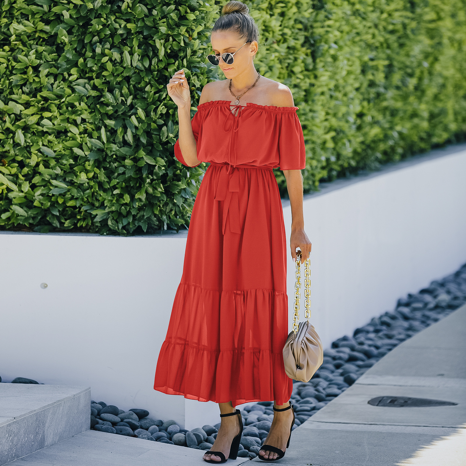 Solid Color Ruffled One shoulder Dress