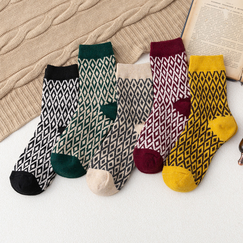 Diamond Thick Warm Rabbit Wool Socks (random Color)