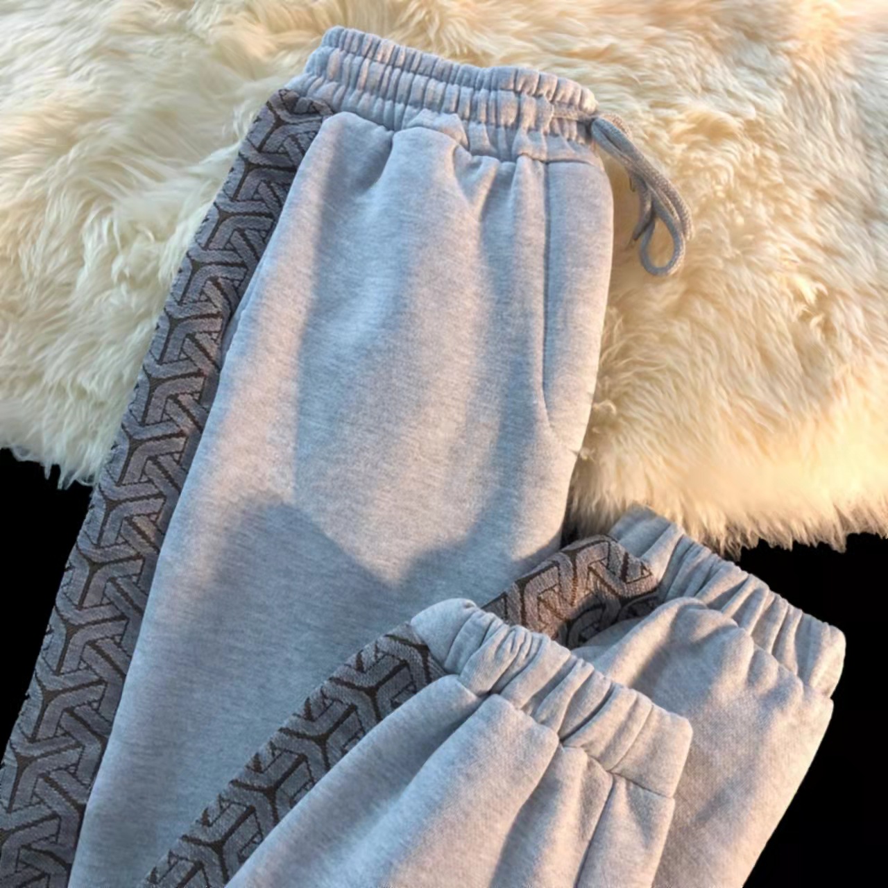 Neutral Retro Hiphop Plus Velvet Thickening High Street Casual Sports Leggings Trousers
