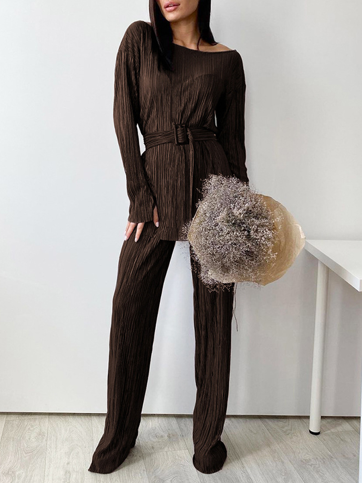 Solid Color Pleated Off shoulder Belted Top And Loose Pants Suit