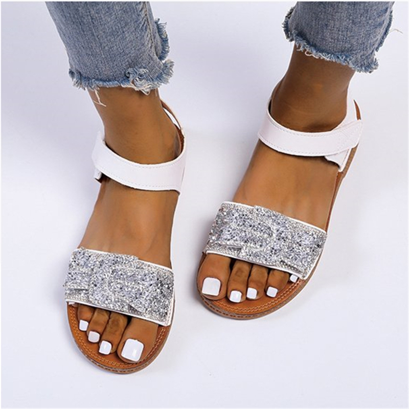 Ladies Fashion Round Toe Hot Brick Decorative Buckle Beach Sandals