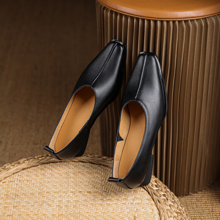 Ladies Retro Square Toe Color Polished Casual Shoes