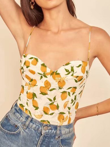 Printed Slim Fit Cropped Tie Up Square Neck Tank Top