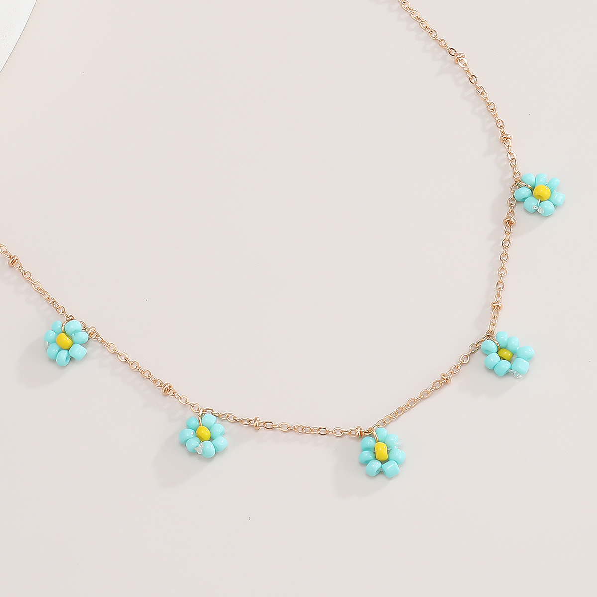Colorful Rice Beads Simple Fashion Small Daisy Tassel Necklace