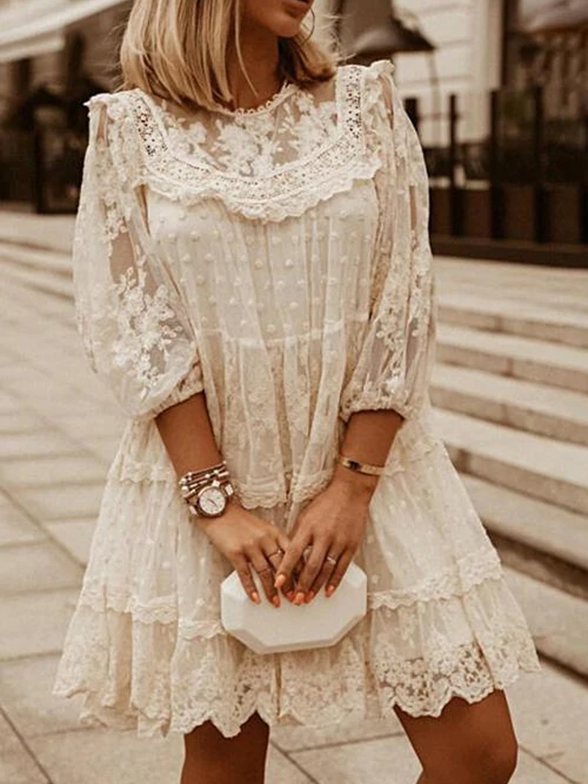 Layer Lace Round Neck Tunic Dresses
