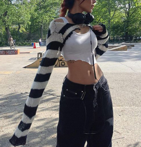 Street Contrast Striped Metal Button Long Sleeve Knit Blouse