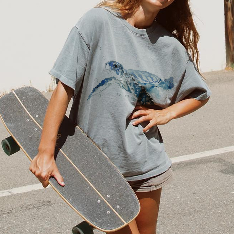 Retro Sea Turtles Casual Tee