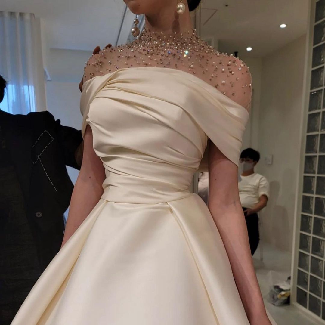Ladies Elegant Fashion Festive Party Sequin Tulle Panel Low Neck Long Dress