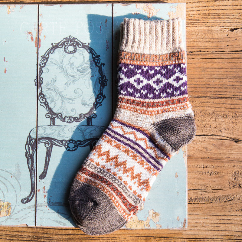 Women's Vintage Jacquard Print Socks