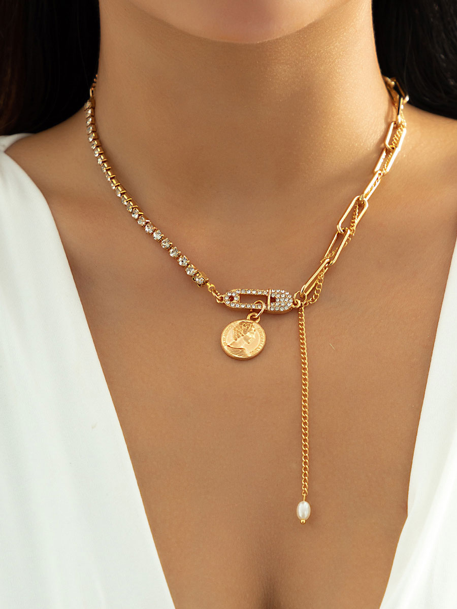 Full Diamond Pin Vintage Metal Tag Portrait Chain Necklace