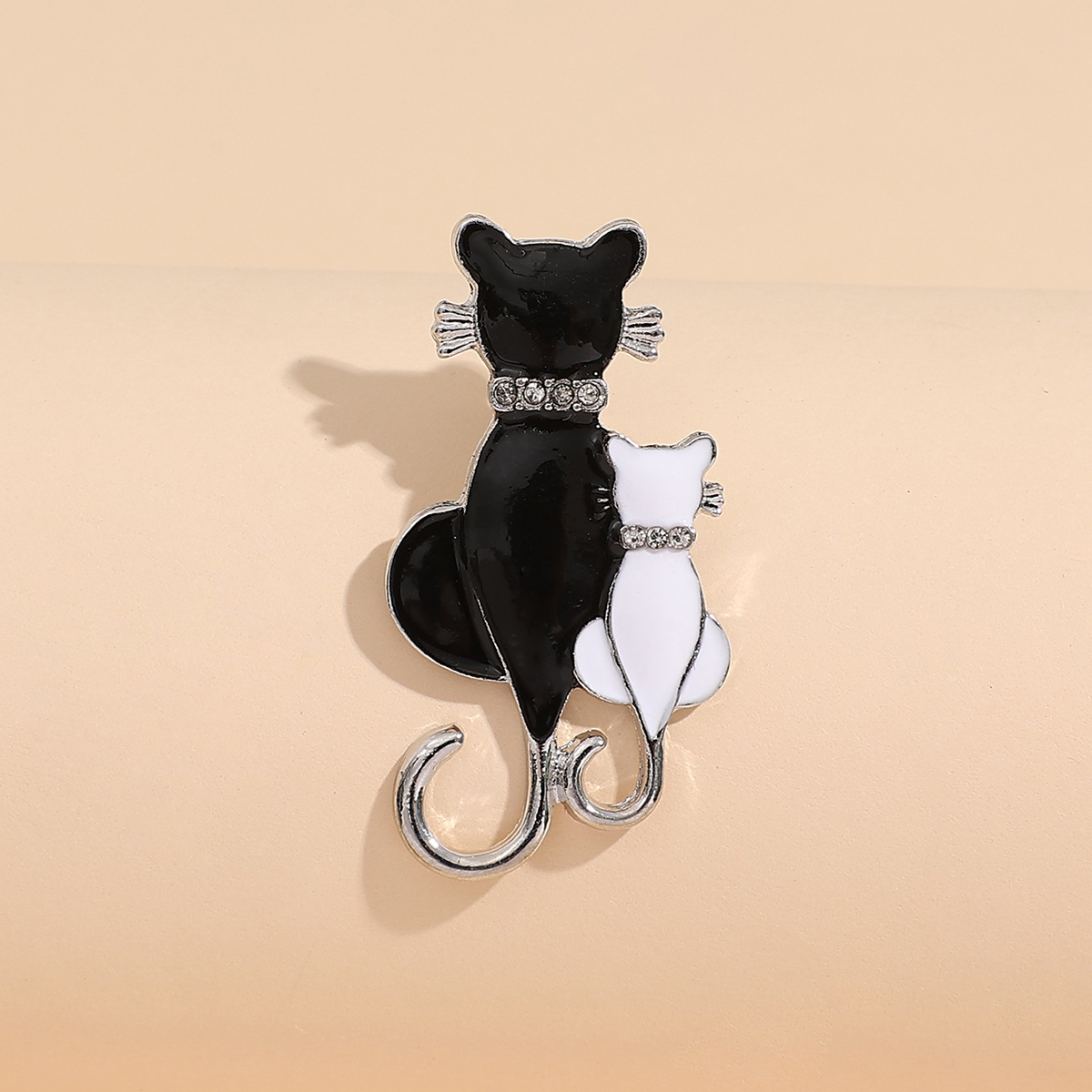Black And White Cat Brooch And Necklace With Diamonds