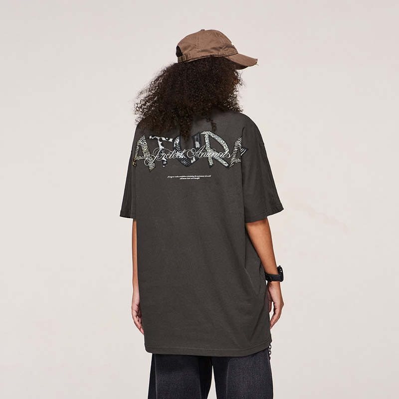 Unisex Cotton And Linen Animal Skin Printed Alphabet T shirt