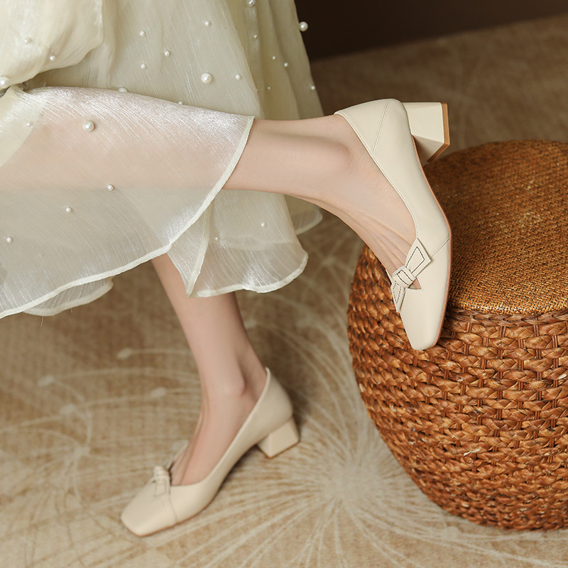 Soft Leather Can Be Stepped On~French Bowknot Shallow Mouth Single Shoes New Thick Heel Square Head Grandma Shoes With