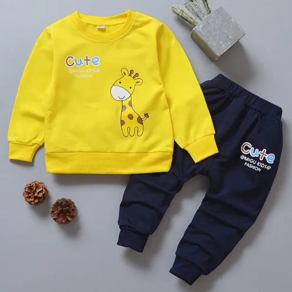 【9M-4Y】2-piece Unisex Giraffe Print Long-sleeved Sweatshirt And Pants Set - Thefolls.com 