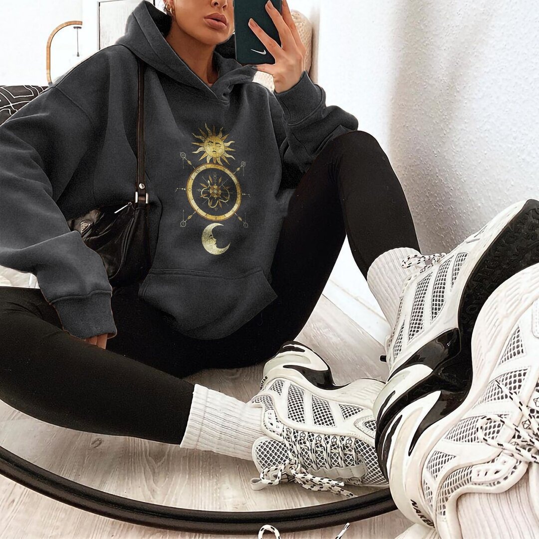 Star Moon Print Vintage Long Sleeve Casual Sweatshirt