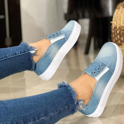 Plain  Round Toe  Casual Sneakers