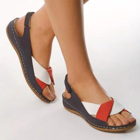 Color Block Peep Toe Casual Travel Flat Sandals