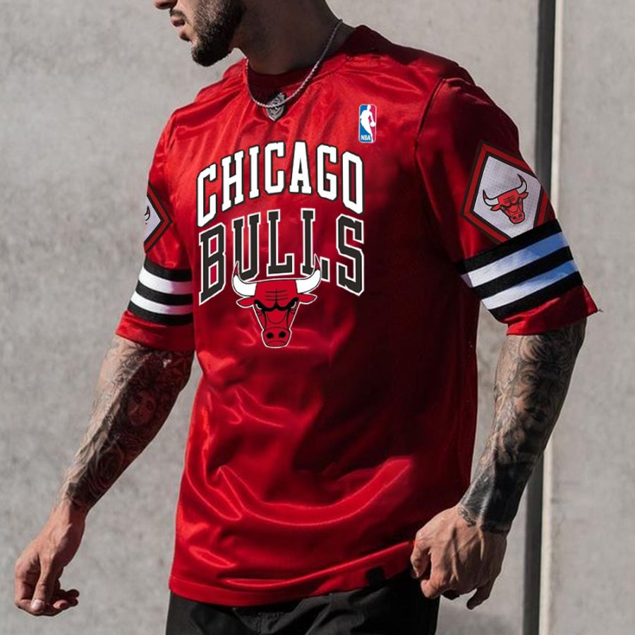 

Men's Bulls Athletic T-Shirt