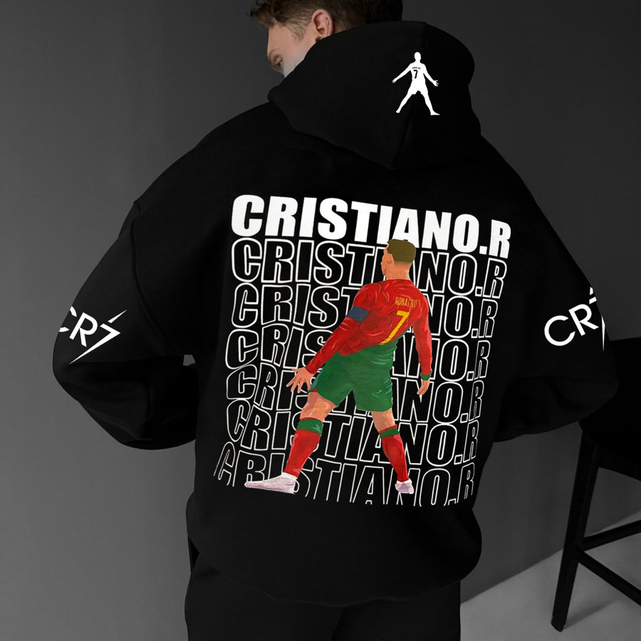 

Übergroßer Ronaldo-Hoodie