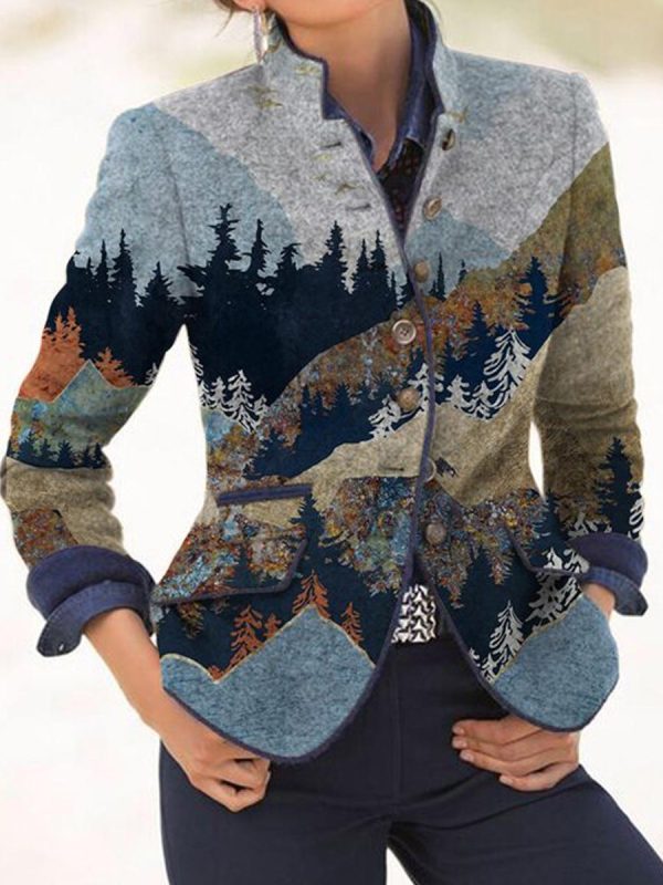 

Vintage mountain pattern button coat
