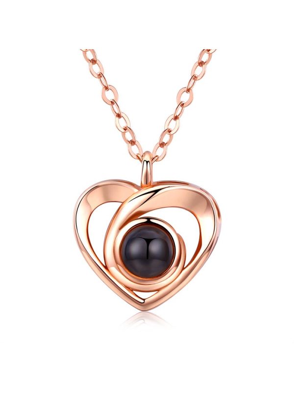 

Vibrato with the same s925 sterling silver love heart-shaped projection necklace in one hundred languages I love you lettering custom pendant