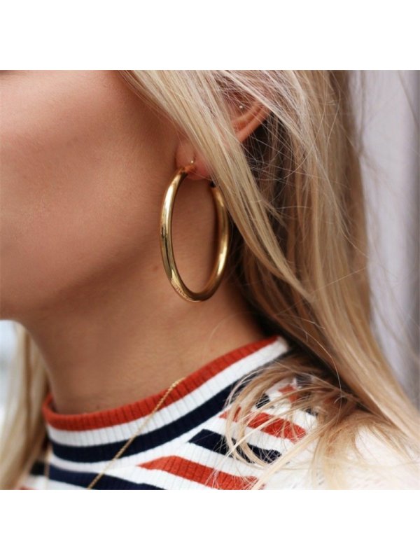 

Popular Personality Thick Round Metal Women's Earrings