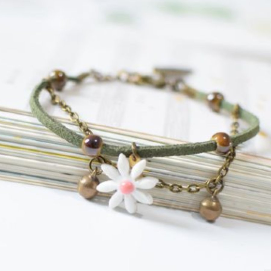 Couple daisy bracelet