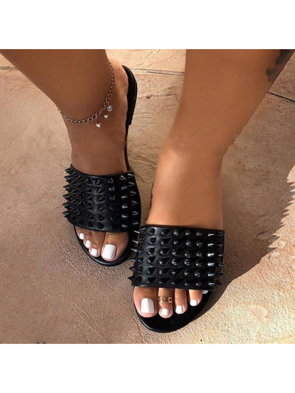 

Women's flat bottom rivets slippers