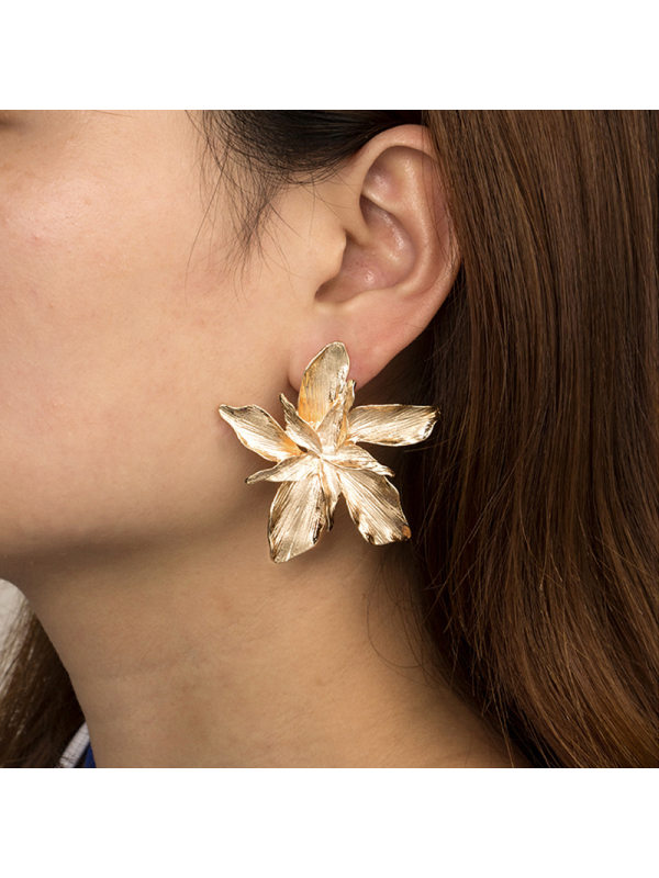 

Fashionable multi-layer flower earrings