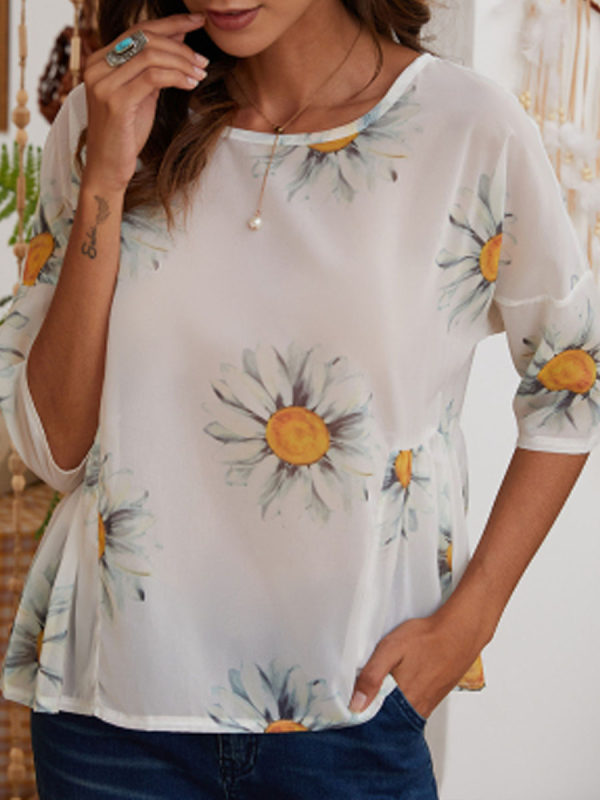 

Daisy Printed Round Neck Short Sleeve T-shirt