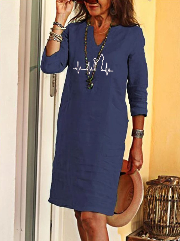 

Casual V-neck Printed Dress