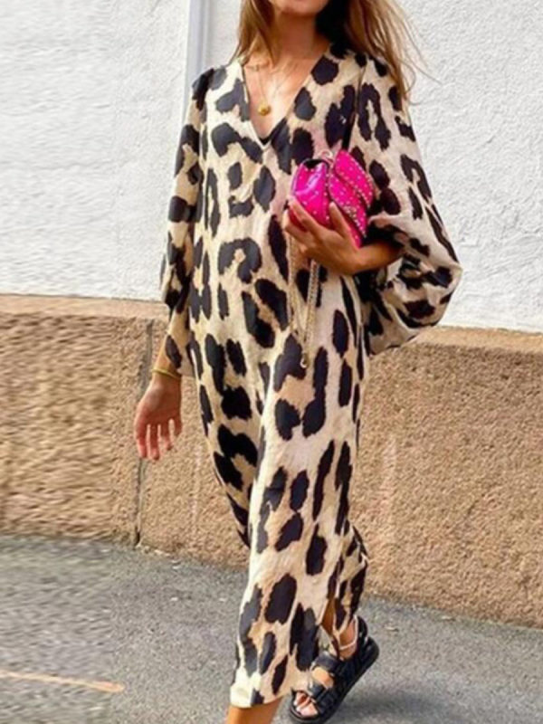

V-neck leopard print lantern sleeve casual split dress