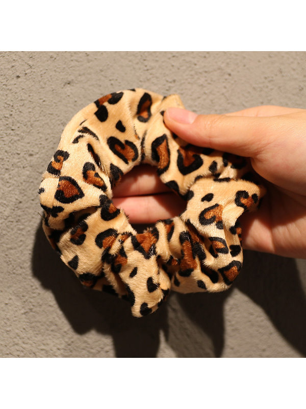 

Milk grain small fresh color wave dot tie hair ornament
