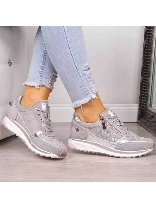 

Casual Lace-Up Sneakers