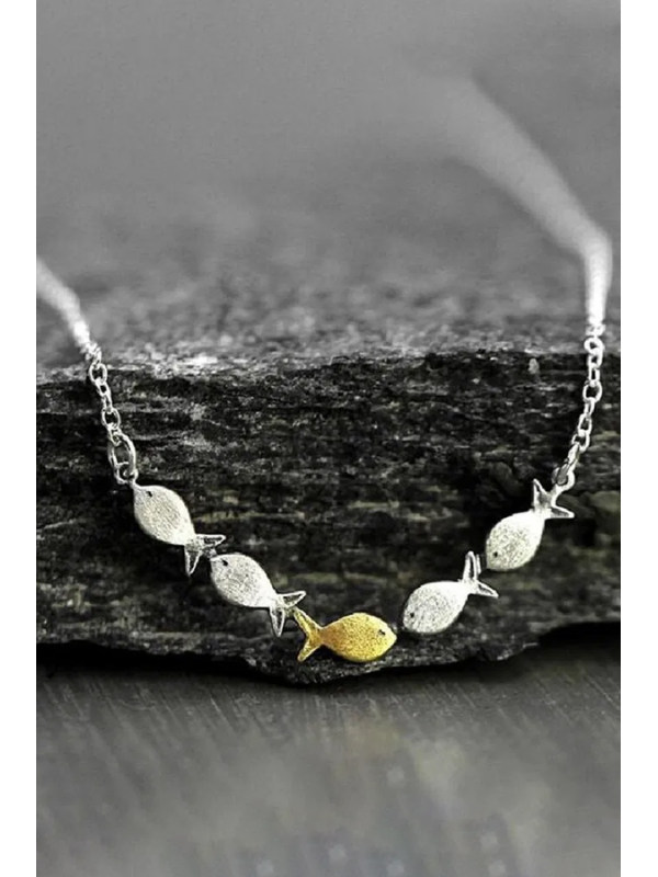 

Simple fish necklace