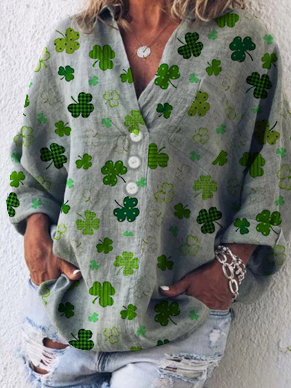 

Womens Patricks Day Unique Clover T-Shirt