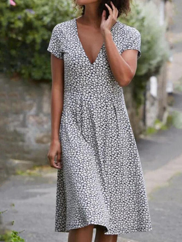 

Maternity Casual Print Short Sleeve Dress