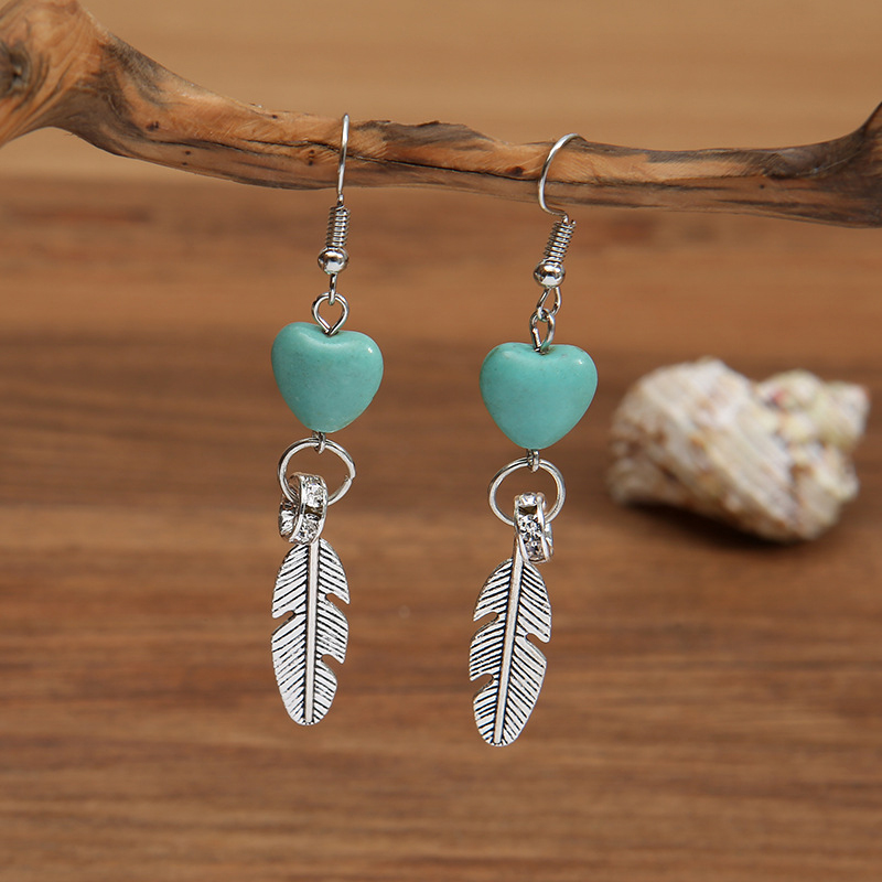 Vintage Fashion Heart Turquoise Feather Earrings