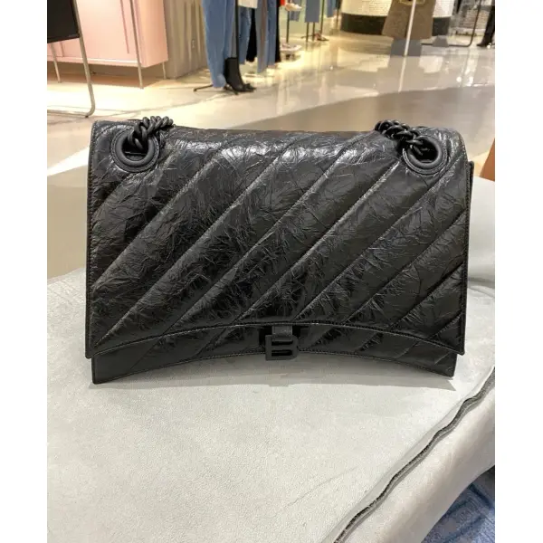 Large Embroidery Thread 𝐁𝐚𝐥𝐞𝐧𝐜𝐢𝐚𝐠𝐚 Crush Most Fragrant Hourglass Chain Bag 🛍 Latest Crush Pleats - Godeskplus.com 