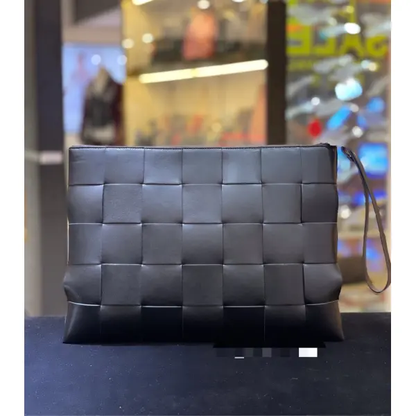 2022🆕style▶︎▶︎Simple And Low-key, Durable Calfskin, Especially Suitable For Office Workers😎The Size Can Hold An IPad, Black Is Versatile - Godeskplus.com 